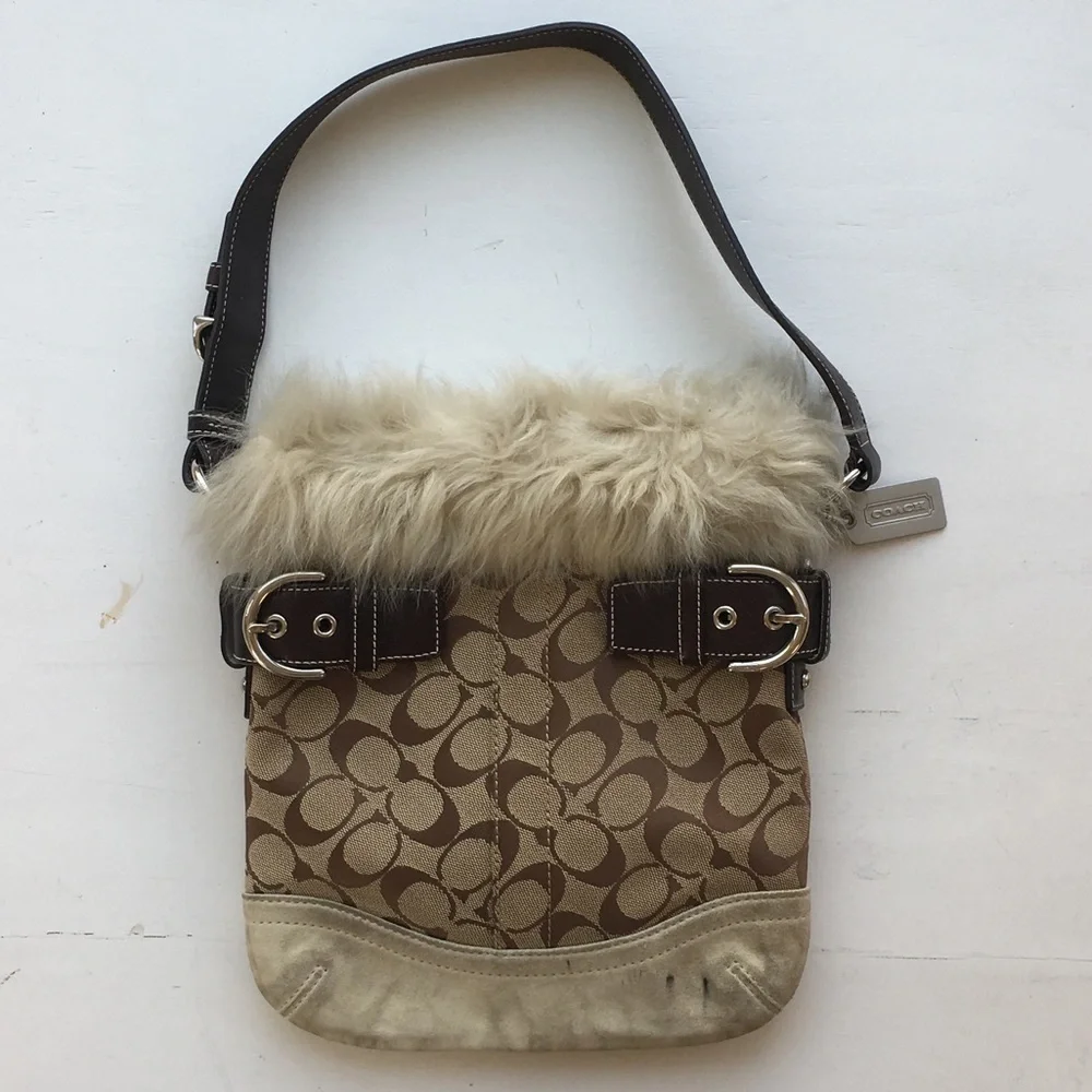 Coach Fur trim Bag